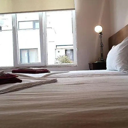 דירה Private Apartment, Baba Tonka St *
